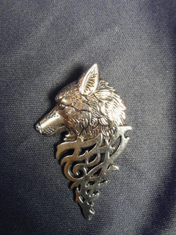 Artistic Wolf Pin